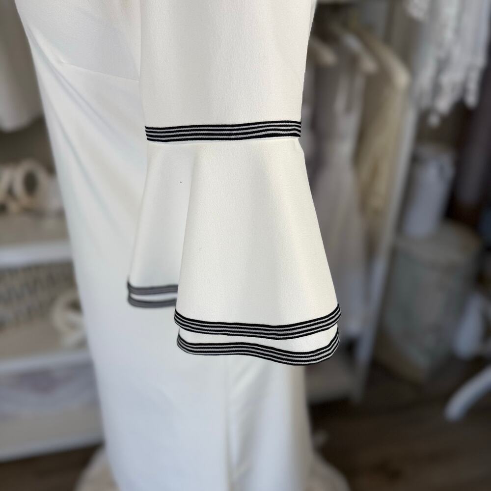 Sharagano Women's Size 12 Cream Gray Trimmed Bell Sleeve Shift Dress  3621 - Picture 3 of 9